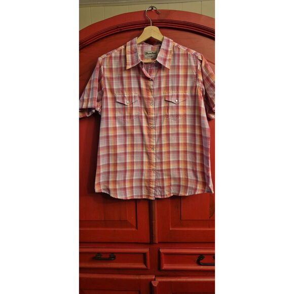 Wrangler Wrancher Large Western Shirt Pearl Snaps Pink Red Rodeo 4H Horse EUC - Picture 1 of 5